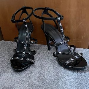 Charlotte Russe Black heel size 6